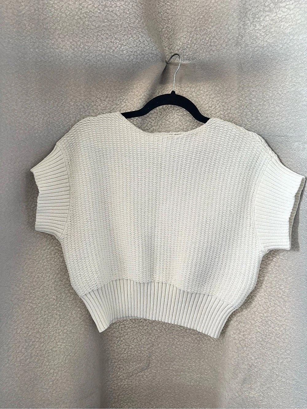 Zara Textured Knit Sweater in White Size S Like New